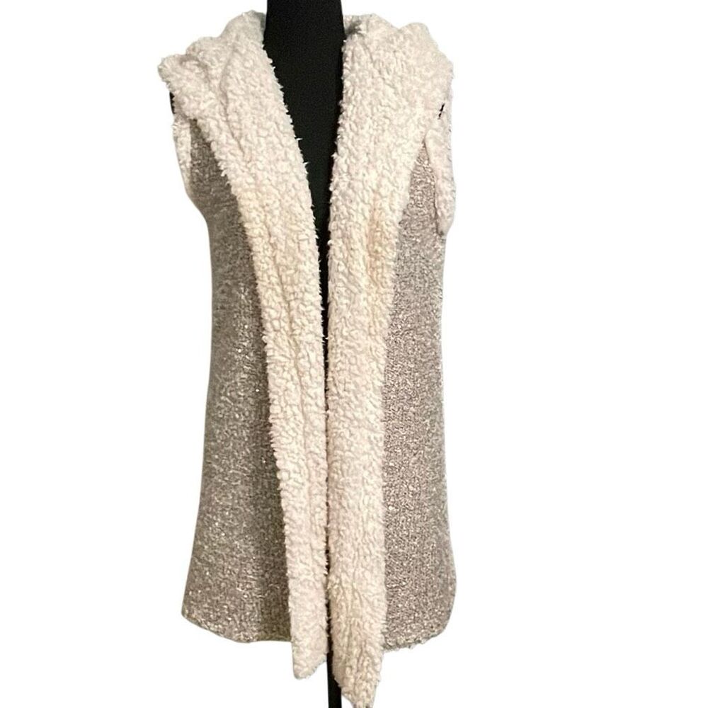 Oliver by Escio Sherpa Sequined Hooded Cardigan Vest Duster Sweater size Medium